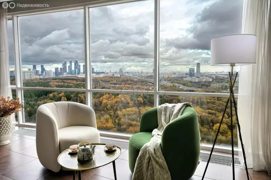 5-комнатная квартира: Москва, Нежинская улица, 1к1 (212 м) - Фото 2