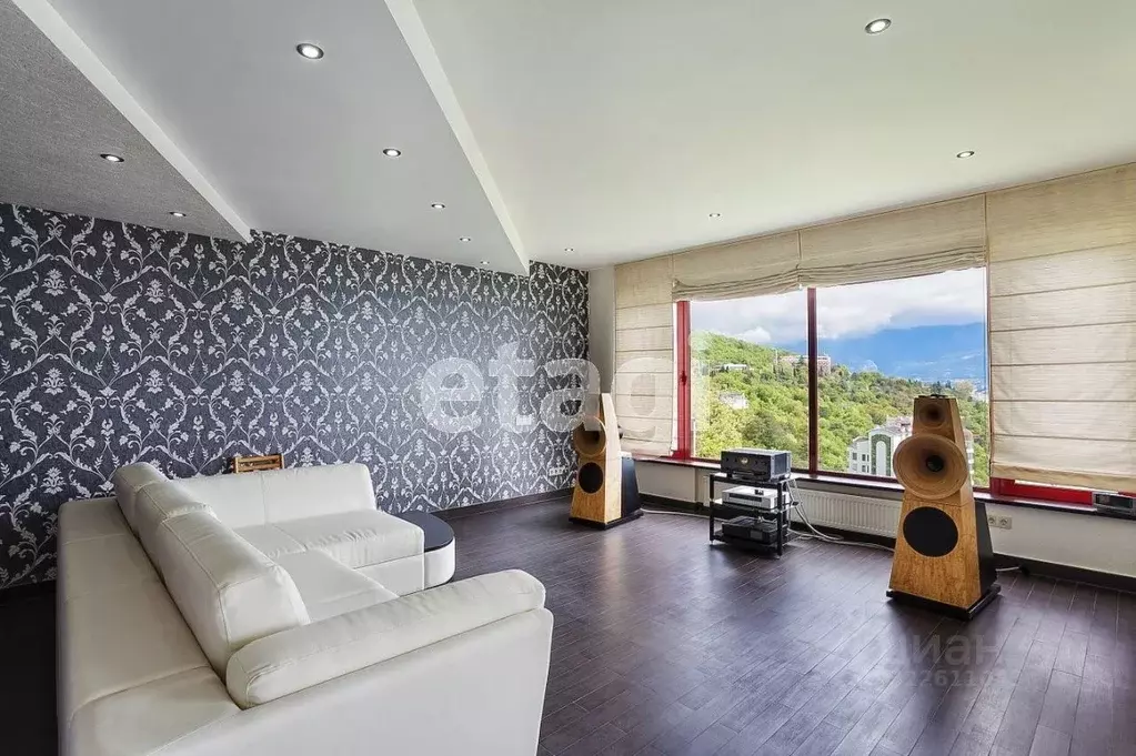 Дом в Крым, Ялта муниципальный округ, Ореанда пгт 6В/1 (310 м) - Фото 1