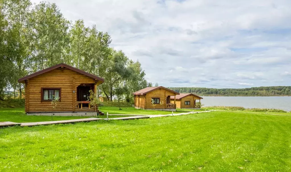 Дом в Красноярский край, Ирбейский район, Маловский сельсовет, д. ... - Фото 0