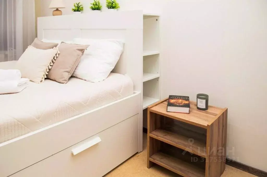 2-к кв. Карелия, Костомукша Октябрьская ул., 8 (52.0 м) - Фото 1