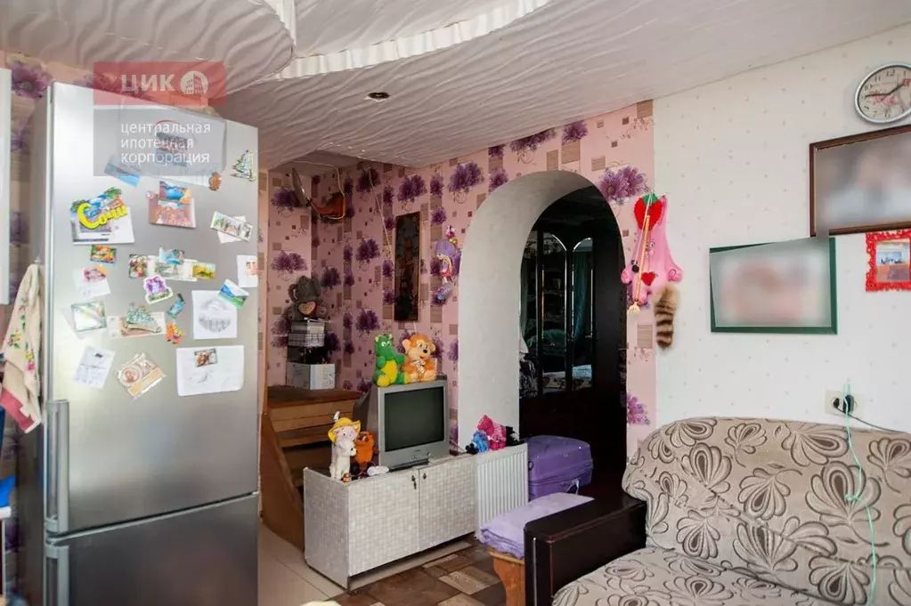 Дом в Рязанская область, Рязанский район, Дубровическое с/пос, с. ... - Фото 2