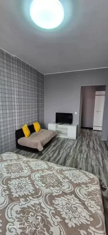 1-к кв. Саха (Якутия), Якутск 203-й мкр, 35/1 (36.0 м) - Фото 1