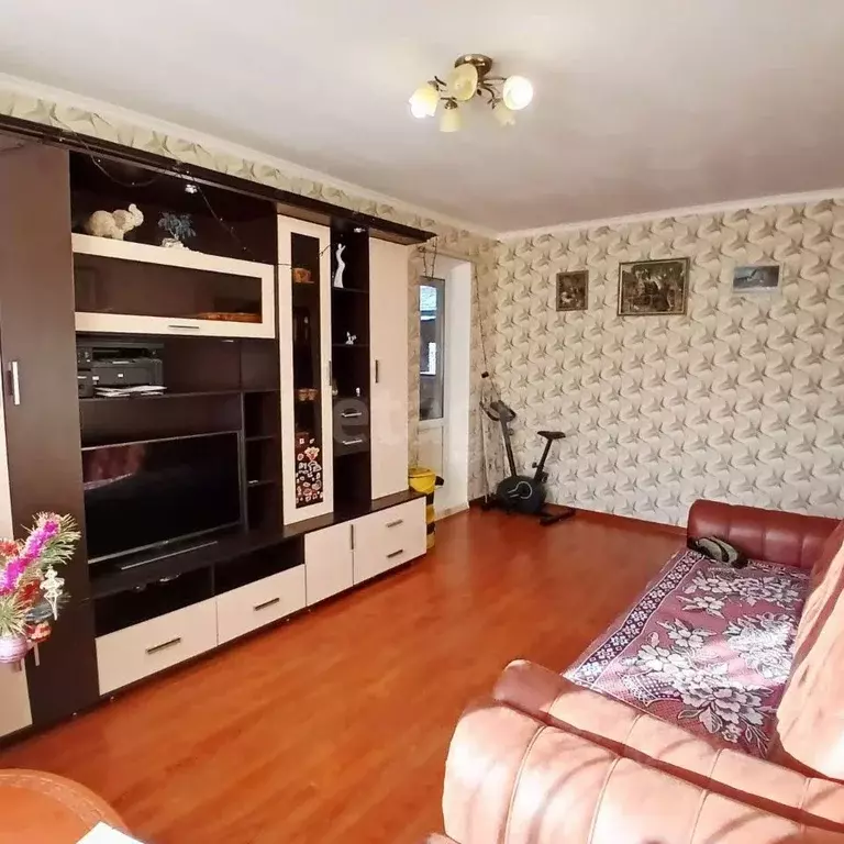 3-к кв. Белгородская область, Белгород ул. Губкина, 41 (60.4 м) - Фото 1