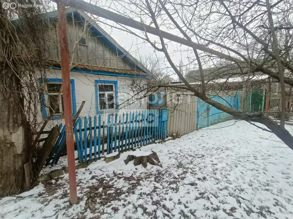 Дом в село Спицевка, площадь Революции, 3 (56.7 м) - Фото 1