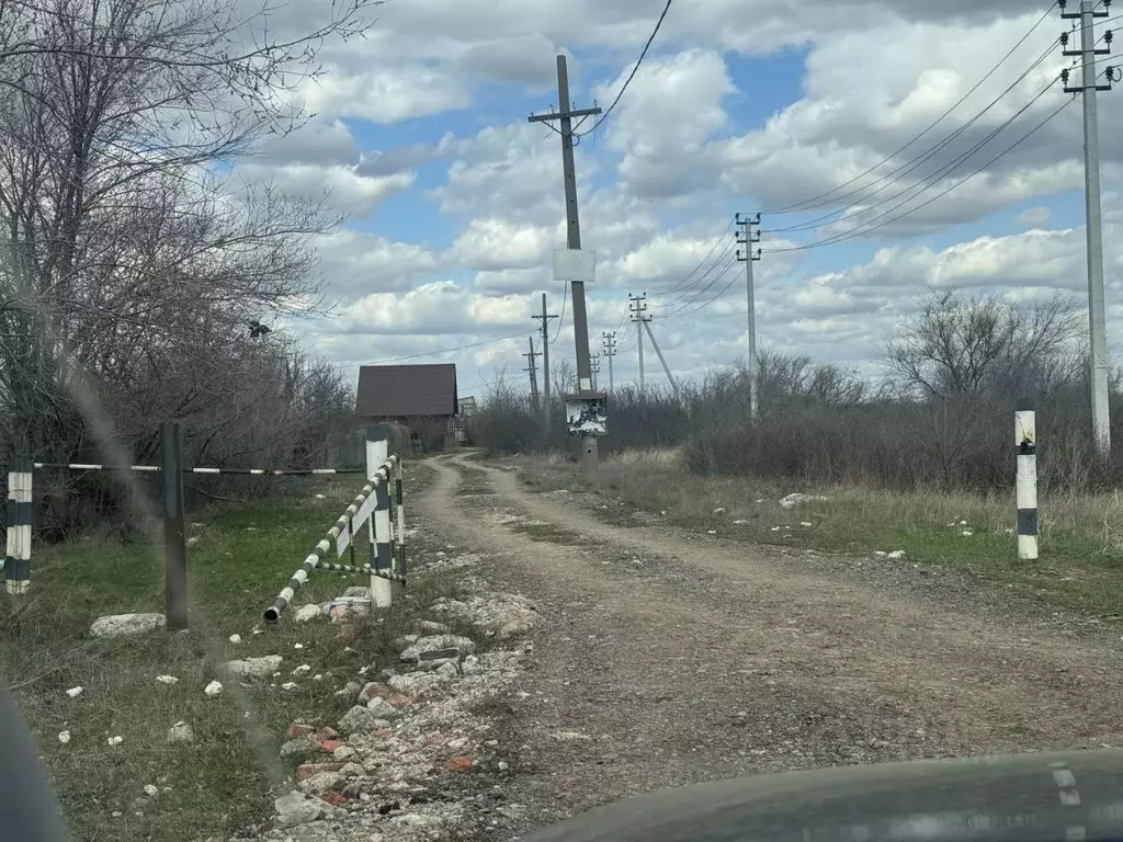 Дом в Саратовская область, Энгельс муниципальное образование, Путеец ... - Фото 1