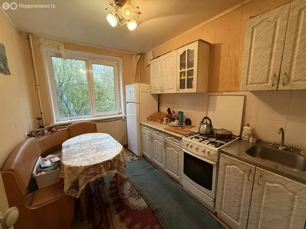 2-комнатная квартира: Набережные Челны, улица Шамиля Усманова, 120 (50 ... - Фото 0