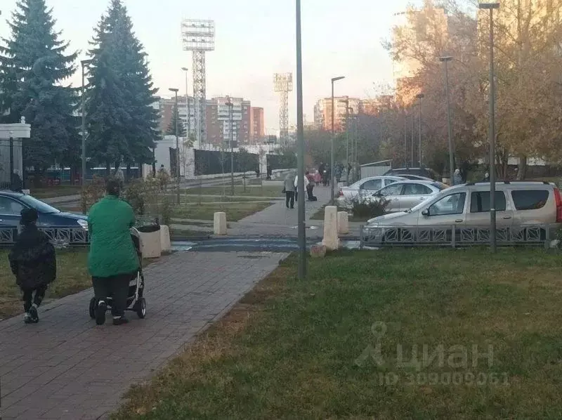 Торговая площадь в Нижегородская область, Нижний Новгород Школьная ... - Фото 0