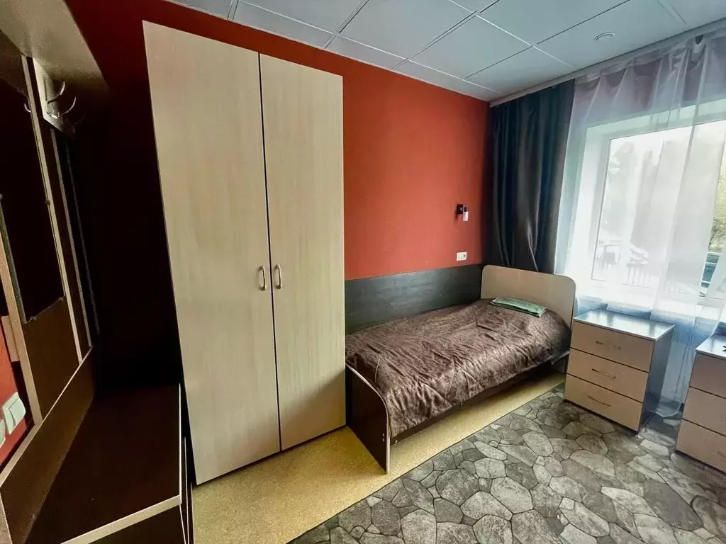 Комната Саха (Якутия), Нерюнгри ул. Аммосова, 4 (16.0 м) - Фото 1