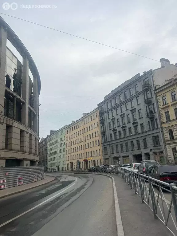 4-комнатная квартира: Санкт-Петербург, Рыбацкая улица, 6-8 (92.9 м) - Фото 1