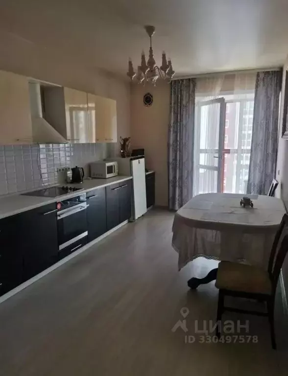 2-к кв. Иркутская область, Иркутск Байкальская ул., 236В/1 (70.0 м) - Фото 1