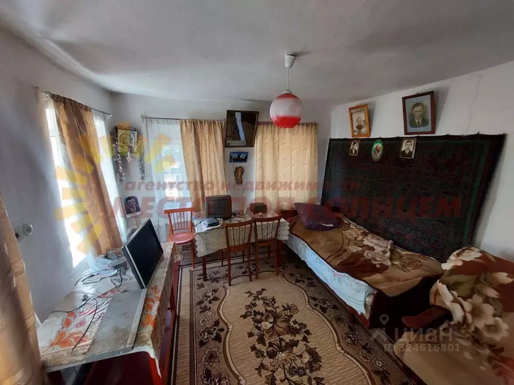 Дом в Краснодарский край, Щербиновский район, с. Николаевка ул. ... - Фото 1