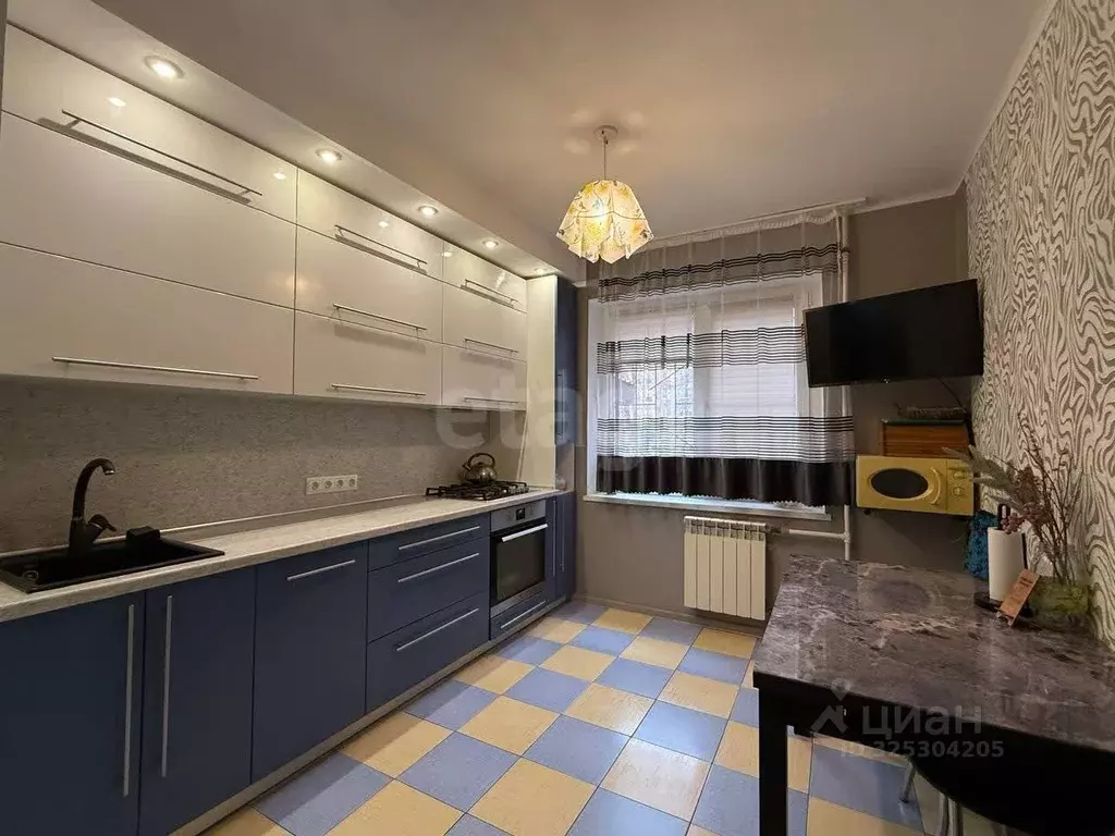 3-к кв. Саратовская область, Энгельс Минская ул., 32 (65.0 м) - Фото 2