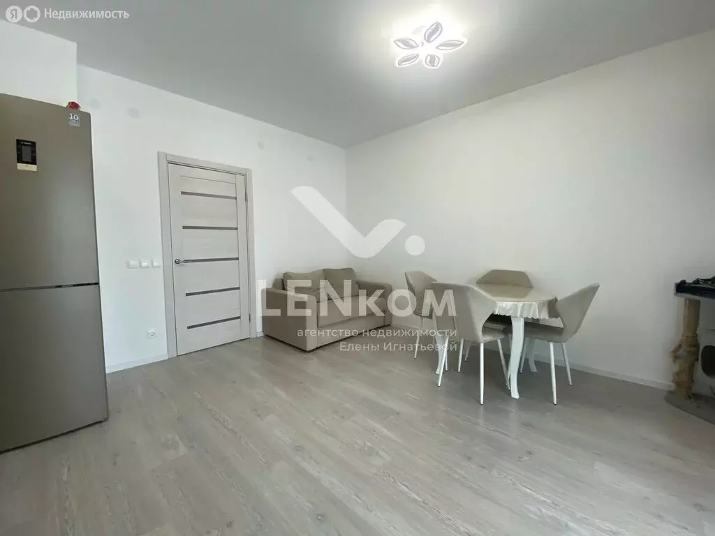 2-комнатная квартира: Ижевск, улица Архитектора П.П. Берша, 26 (73 м) - Фото 2