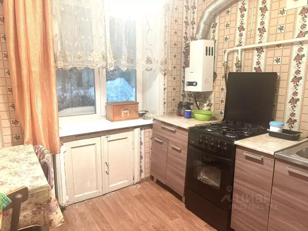 2-к кв. Смоленская область, Ярцево ул. Максима Горького, 28К3 (45.9 м) - Фото 1