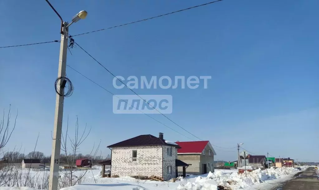 Участок в Марий Эл, Йошкар-Ола городской округ, д. Якимово ул. ... - Фото 1