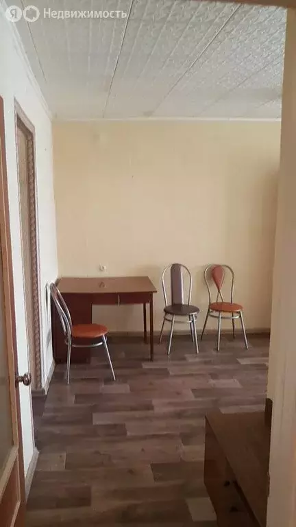 3-комнатная квартира: Челябинск, Керченская улица, 6 (57.1 м) - Фото 0