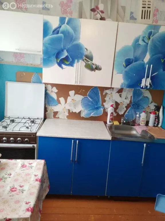 2-комнатная квартира: посёлок Авангард, улица Черёмушки, 1 (43.7 м) - Фото 1