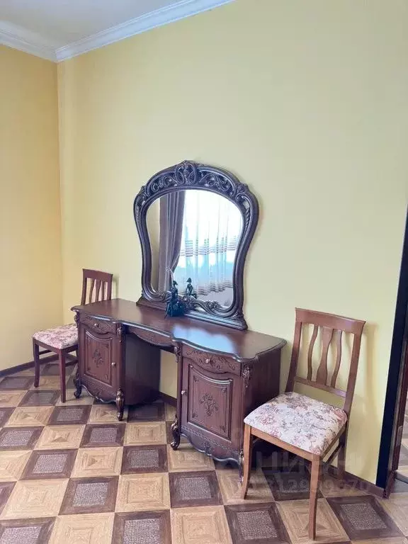 Комната Кабардино-Балкария, Эльбрусский район, с. Терскол ул. Азау, 16 - Фото 1