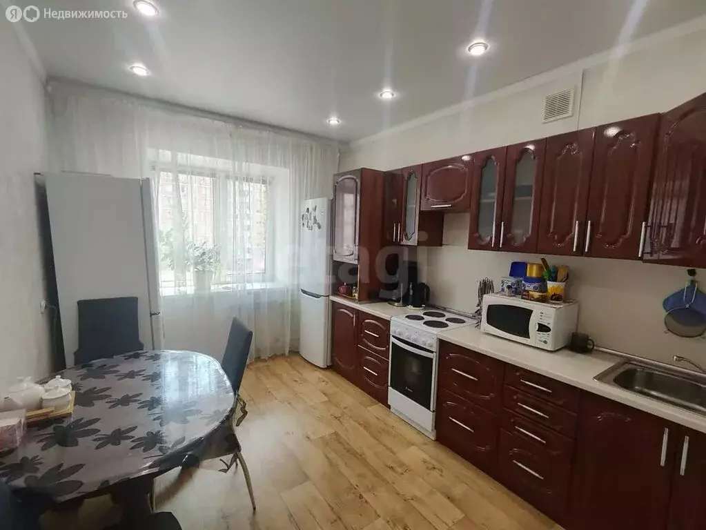 2-комнатная квартира: Абакан, улица Некрасова, 41 (64 м) - Фото 0