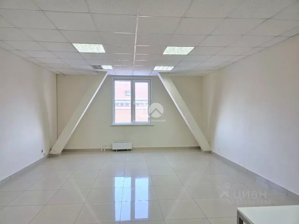 Офис в Новосибирская область, Новосибирск Комсомольский просп., 24 (44 ... - Фото 1