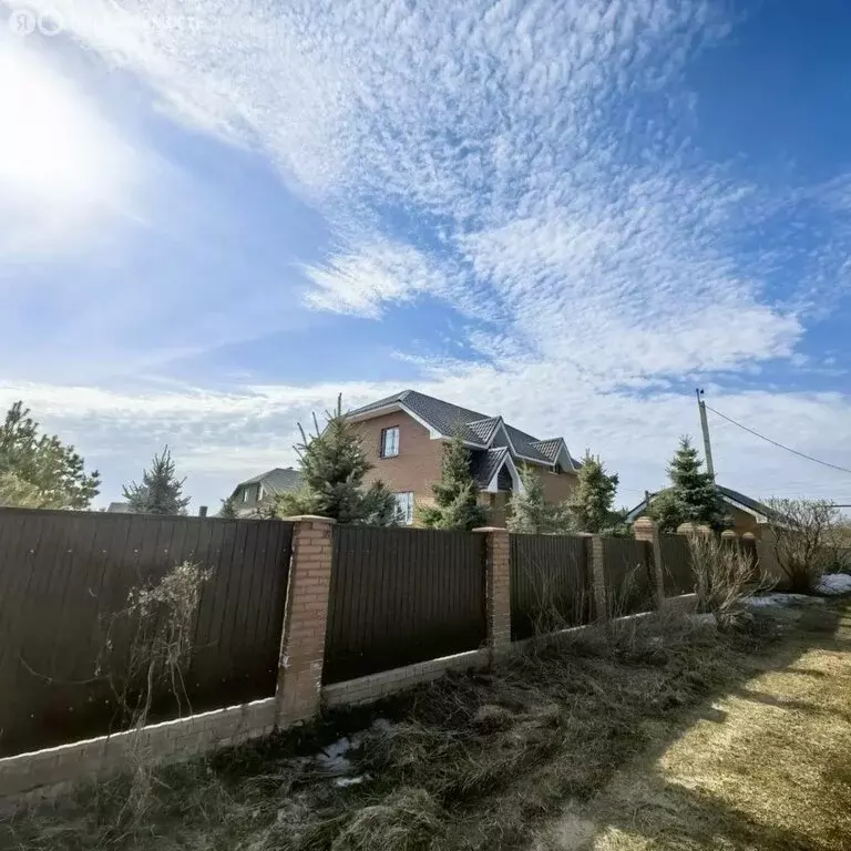 Дом в Преображенка, Гвардейская улица, 17 (243 м) - Фото 1