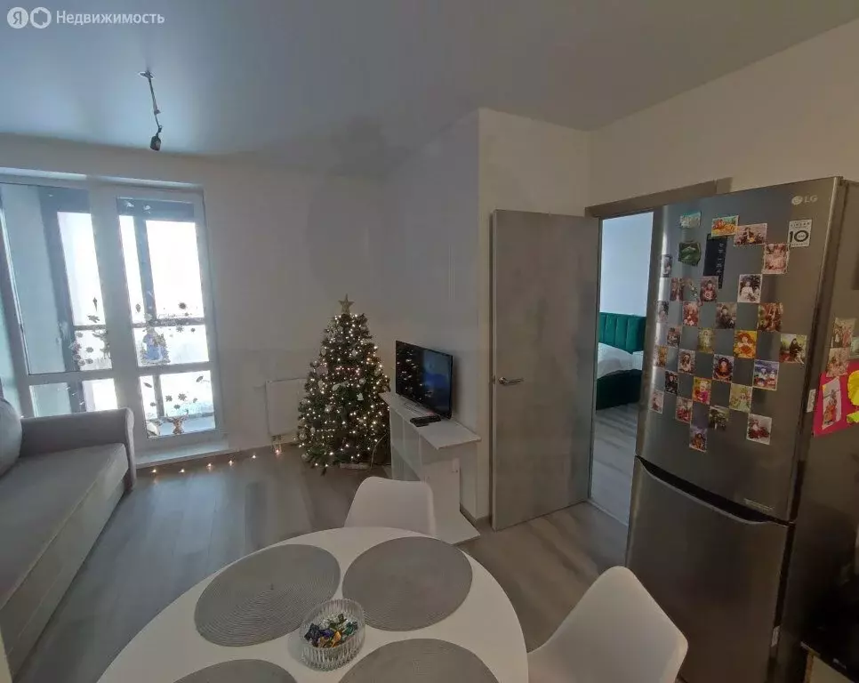 2-комнатная квартира: Екатеринбург, улица Академика Ландау, 16/2 (51 ... - Фото 2