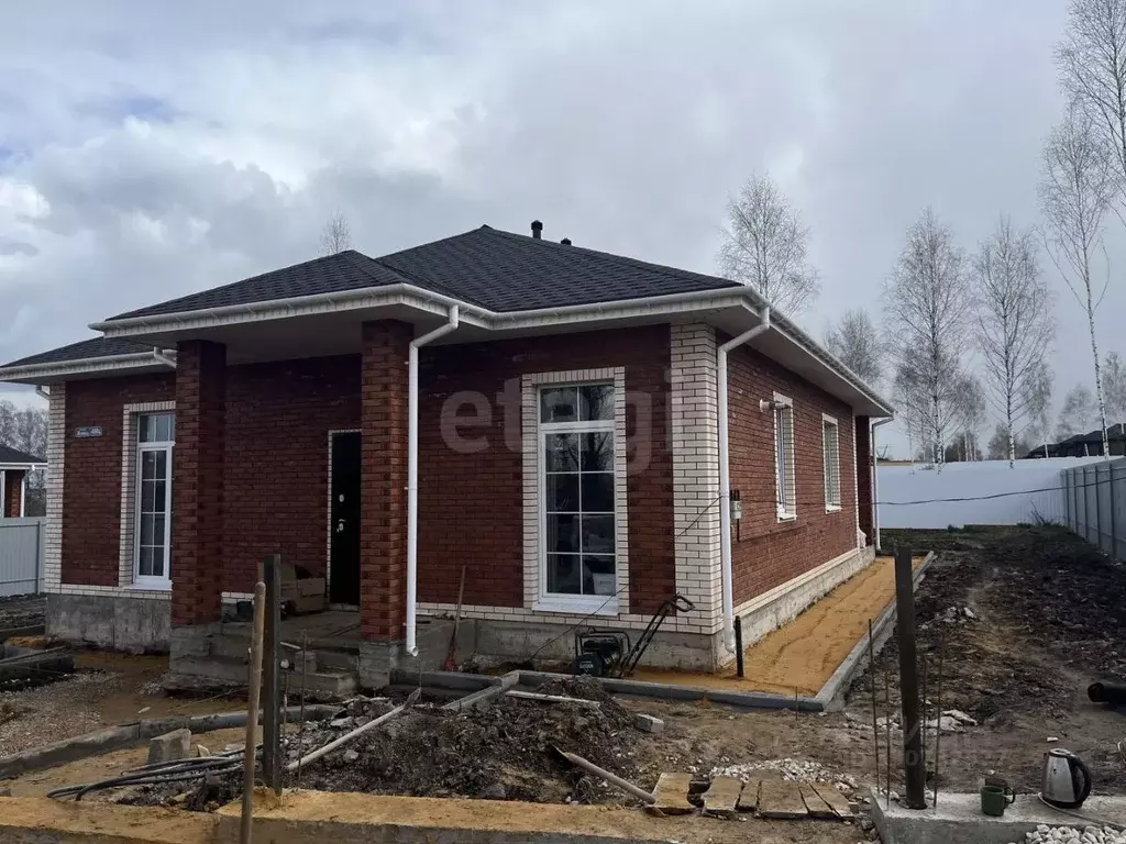 Дом в Тульская область, Тула городской округ, д. Ямны 400 (118 м) - Фото 1