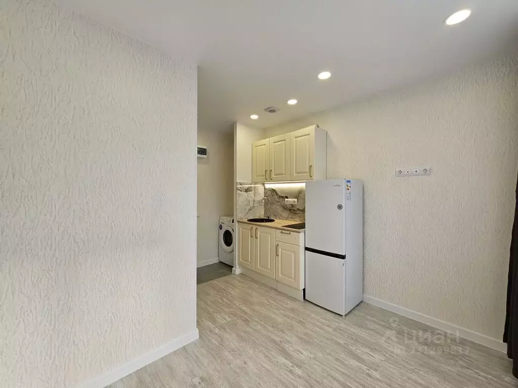 Студия Пермский край, Пермь Серебрянский проезд, 15 (13.0 м) - Фото 2