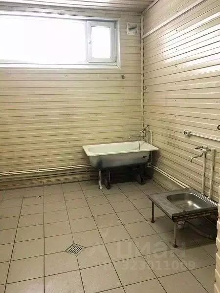 Производственное помещение в Калужская область, Малоярославецкий ... - Фото 2