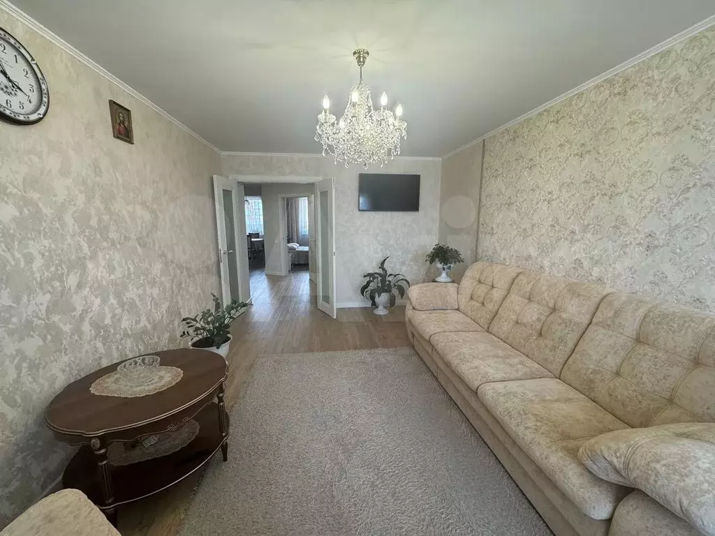 2-к. квартира, 65 м, 7/9 эт. - Фото 0