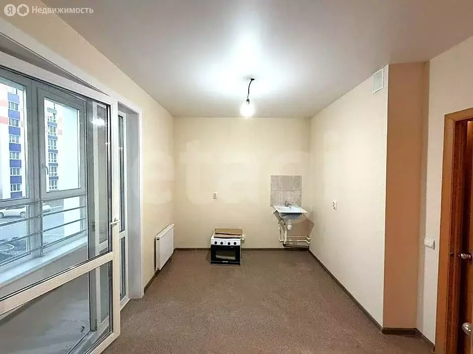 1-комнатная квартира: село Троицкое, улица Матросова, 15к14 (35 м) - Фото 1