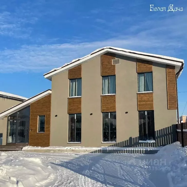 Дом в Татарстан, Елабуга пер. Садовый, 2Б (200 м) - Фото 1