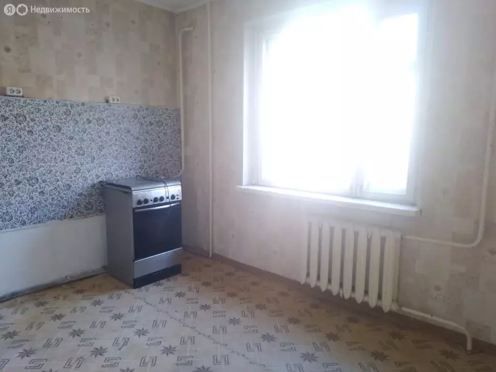 1-комнатная квартира: Саратов, улица имени И.П. Бардина, 8 (37.6 м) - Фото 0