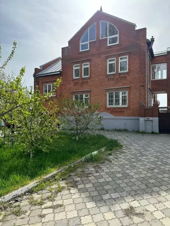 Дом в Ростовская область, Новочеркасск Кавказская ул., 34А (480 м) - Фото 1