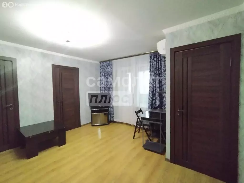 3-комнатная квартира: Туапсе, улица Карла Маркса, 93 (42 м) - Фото 1