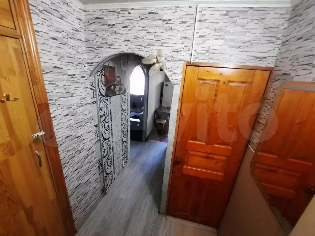 1-к. квартира, 32 м, 4/5 эт. - Фото 0