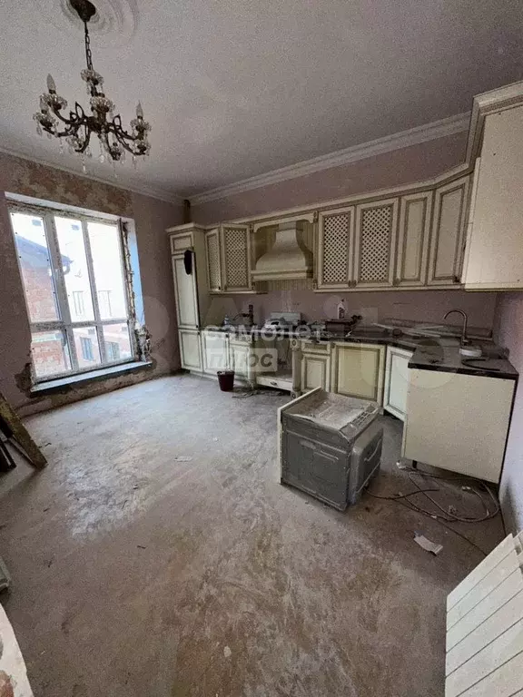 2-к. квартира, 70 м, 3/6 эт. - Фото 0