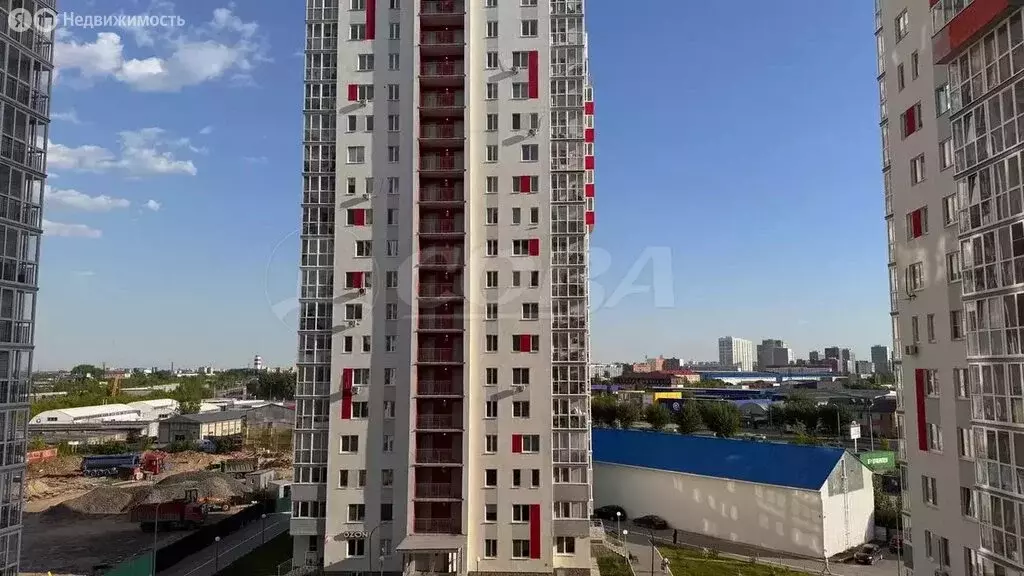 2-комнатная квартира: Тюмень, улица 50 лет Октября, 75к1 (60 м) - Фото 1
