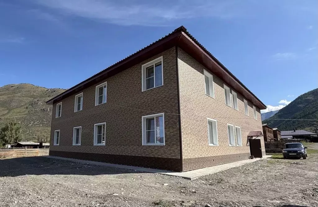 1-к кв. Алтай, Улаганский район, с. Акташ Парковая ул., 24 (45.2 м) - Фото 1