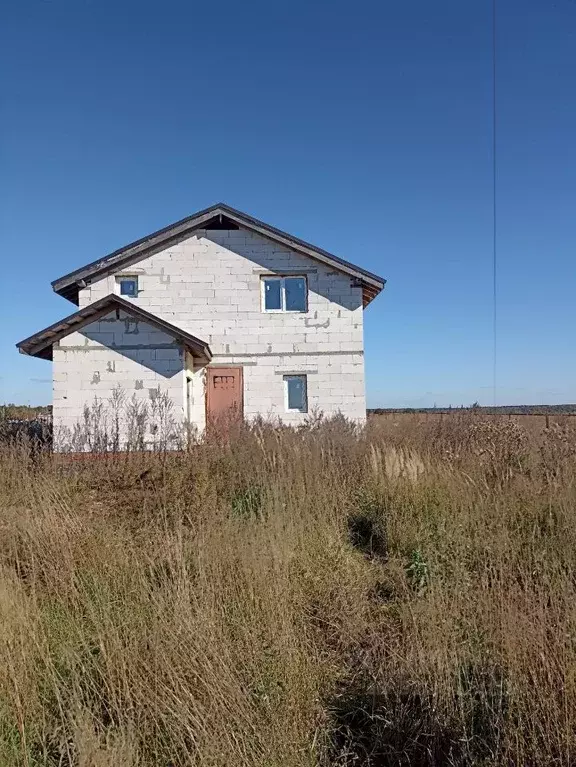 Дом в Калужская область, Жуковский муниципальный округ, д. Чубарово  ... - Фото 2