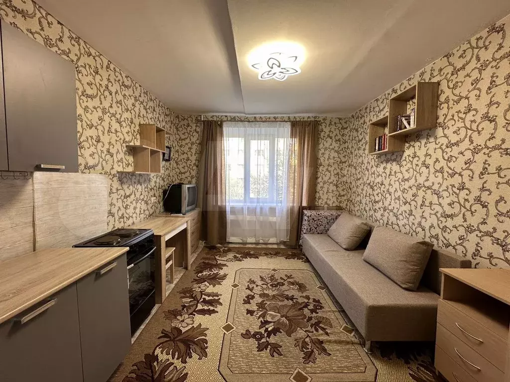 Комната 13 м в 1-к., 2/5 эт. - Фото 0