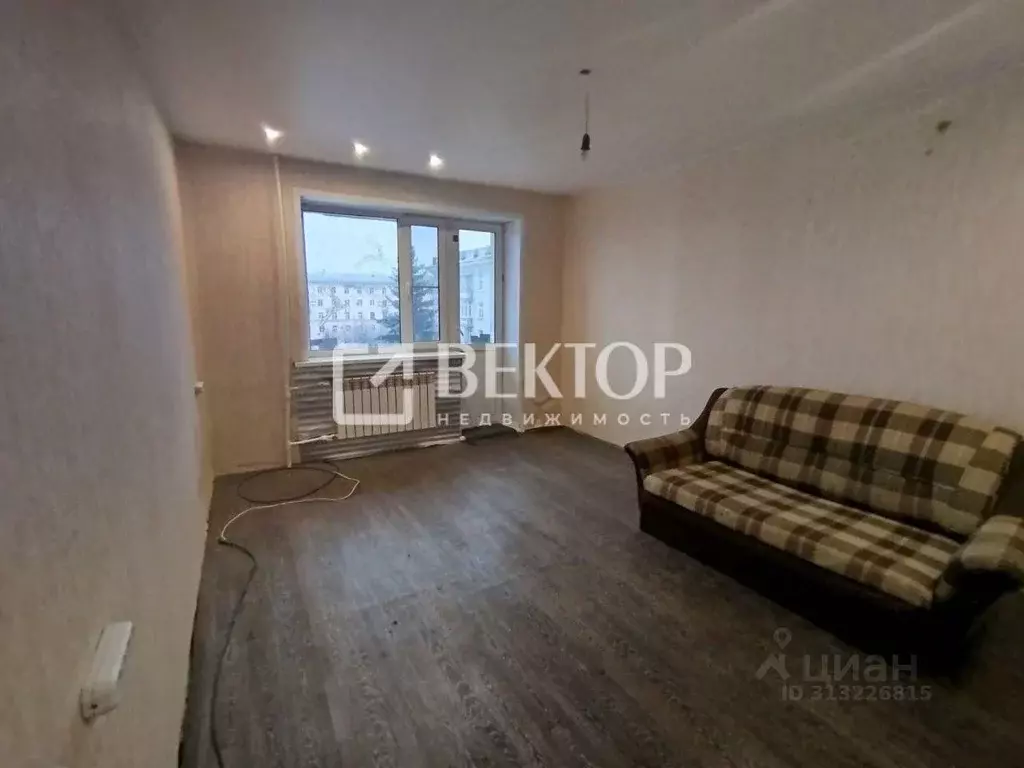 Комната Ивановская область, Иваново просп. Ленина, 49 (56.0 м) - Фото 0