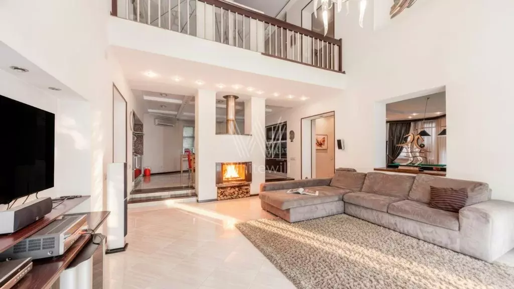 Коттедж в Москва Московская ул., 27С7 (400 м) - Фото 1