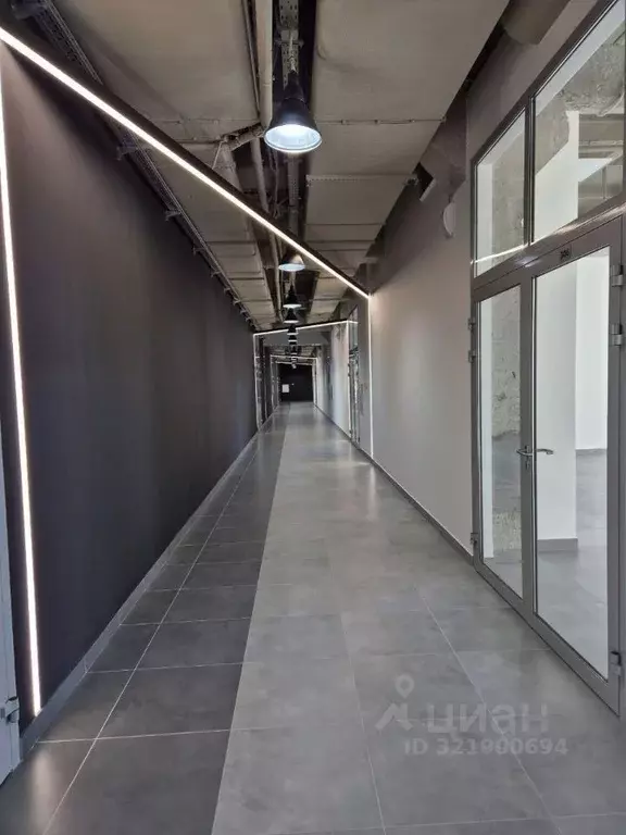 Офис в Саратовская область, Саратов ул. Имени И.С. Кутякова, 5 (50 м) - Фото 2