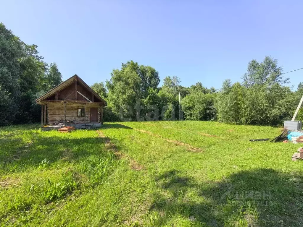 Дом в Новосибирская область, Новосибирск Биатлонная ул., 66/1 (20 м) - Фото 0