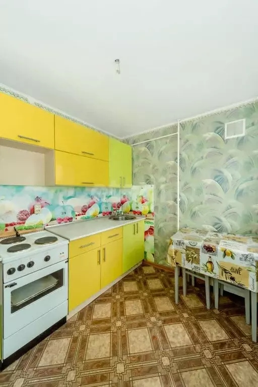 2-к кв. Алтайский край, Бийск ул. Имени Героя Советского Союза ... - Фото 0