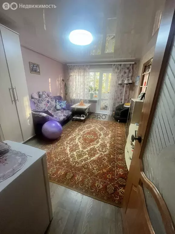 3-комнатная квартира: Сыктывкар, улица Комарова, 11 (62 м) - Фото 1