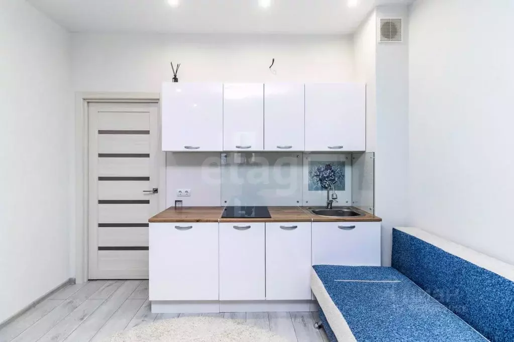 Студия Ханты-Мансийский АО, Сургут ул. Александра Усольцева, 30 (28.7 ... - Фото 1