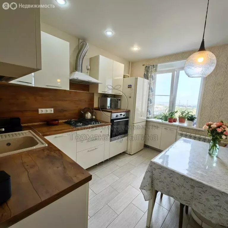 3-комнатная квартира: Волгоград, Краснополянская улица, 1А (60.5 м) - Фото 1