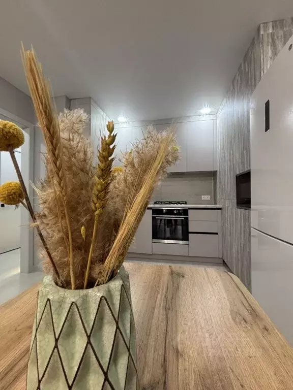 2-к кв. Астраханская область, Астрахань ул. Космонавта Комарова, 59Б ... - Фото 1